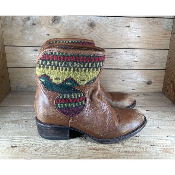 FREEBIRD by Steven Cablo Aztec Blanket Ankle Boots Gray Multi Womens US 6 $350 * - Picture 1 of 10